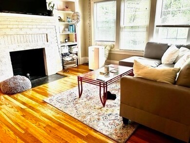 19 Beaconsfield Rd unit 2, Brookline, MA 02445 - photo 6