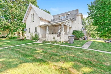 122 Crescent St, Goshen, IN 46528 - photo 2