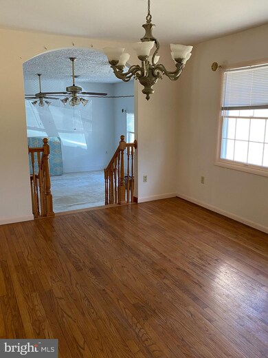 19039 Ridge Rd, Colonial Beach, VA 22443 - photo 3