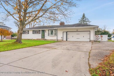 3707 Starlight Ln, Lansing, MI 48911 - photo 3