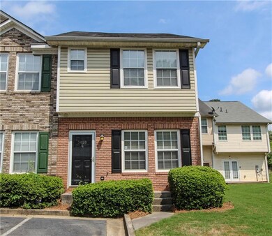 3620 Ginnis Ct SW unit 4, Atlanta, GA 30331 - photo 2