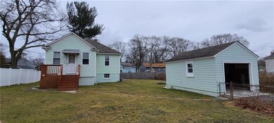 28 Burgess Dr, Warwick, RI 02886 - photo 2