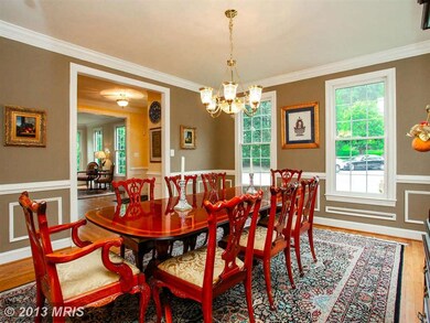 6404 Little Leigh Ct, Cabin John, MD 20818 - photo 5