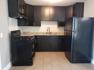 3553 Marseilles Ln, Hazel Crest, IL 60429 - photo 7