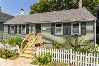 39 Cass St, Portsmouth, NH 03801 - photo 2