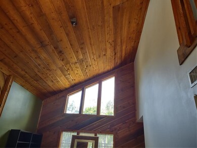 Picture of ceiling