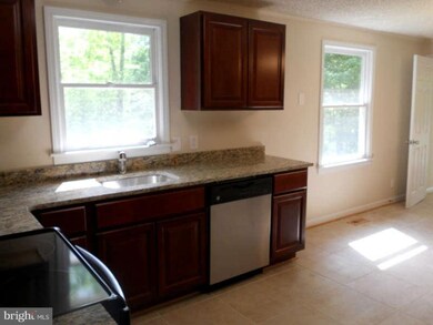 6400 Lawyers Rd, Spotsylvania, VA 22551 - photo 5