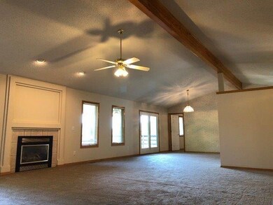 8 Frensham Ln, Bella Vista, AR 72715 - photo 2