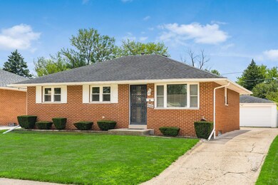 R_1313_Roberts_Place__005