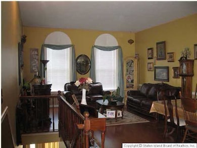 43 Galvaston Loop, Staten Island, NY 10314 - photo 3