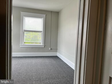 315 S 2nd St unit 2, Chambersburg, PA 17201 - photo 6