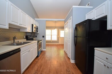 1116 Masters Ln, Greenville, NC 27834 - photo 5