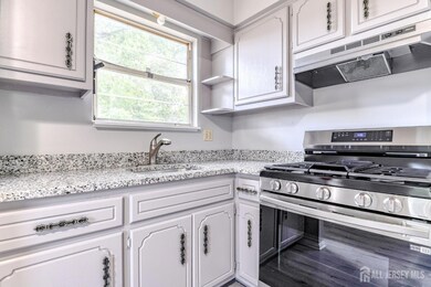 204 Wilton Ave unit A, Middlesex, NJ 08846 - photo 3