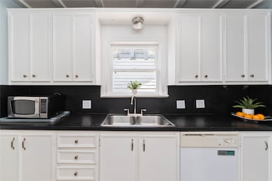 1411 Kipling St unit 2, Houston, TX 77006 - photo 5