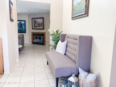 5263 N Pontatoc (On Cul-De-sac) Rd, Tucson, AZ 85718 - photo 4