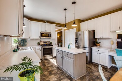 6916 S Dewey Ct, Fredericksburg, VA 22407 - photo 6