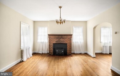 211 Blue Ridge Ave, Front Royal, VA 22630 - photo 4