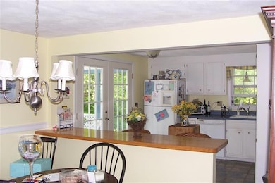 223 Plum Hollow Rd, East Falmouth, MA 02536 - photo 7