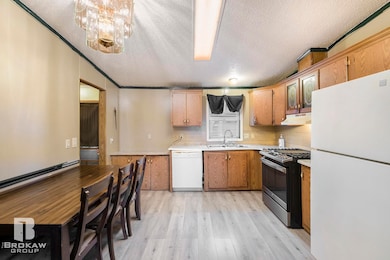 7267 109th St, Flushing, MI 48433 - photo 7