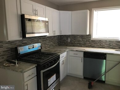 36 3rd Ave, Pemberton, NJ 08068 - photo 2