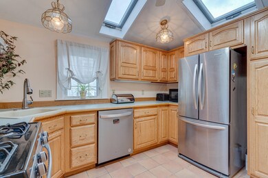 10 Dodge St, Rochester, NH 03867 - photo 7