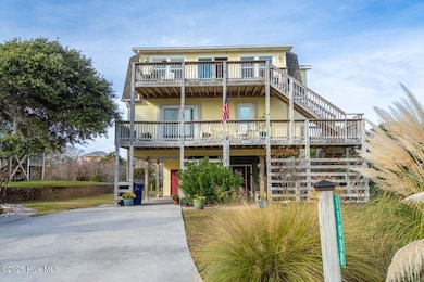 11008 Inlet Dr, Emerald Isle, NC 28594 - photo 2
