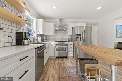 28281 Beech Dr, Rhoadesville, VA 22542 - photo 2