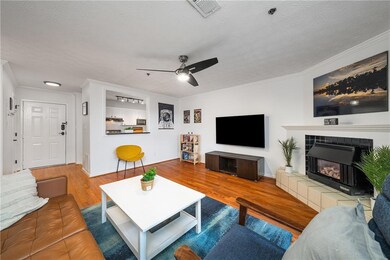 Lenox Villas Condominium unit 2211, Atlanta, GA 30324 - photo 3