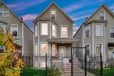 2951 N Allen Ave unit 1, Chicago, IL 60618 - photo 2