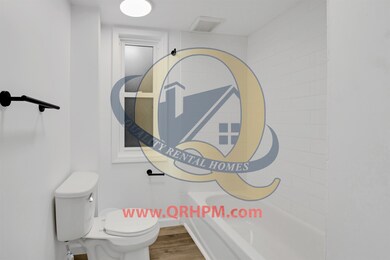 359 Sheffield Ave unit Apartment C, Flint, MI 48503 - photo 4