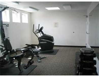 120 Mountfort St unit 507, Boston, MA 02215 - photo 7