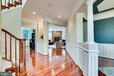 42933 Thornblade Cir, Ashburn, VA 20148 - photo 5