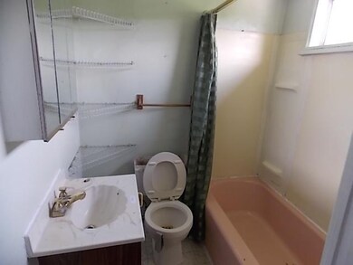 Full Bath.