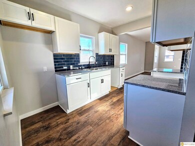 5307 N 16th St, Omaha, NE 68110 - photo 7