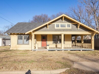 102 W Gilmer St, Ennis, TX 75119 - photo 3