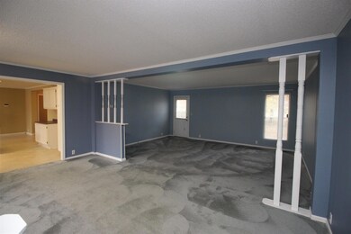 Dinning/living room combination 
