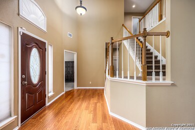 10803 Hunters Way, Helotes, TX 78023 - photo 6