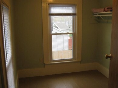 224 Maple St, Lowell, MI 49331 - photo 4