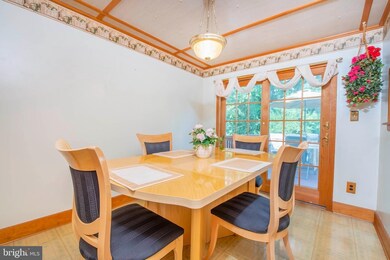 702 N Dupont Rd, Wilmington, DE 19804 - photo 7