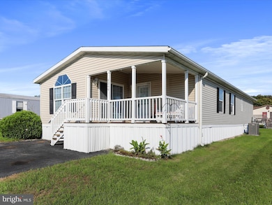 6269 Nugget Way, Saint Thomas, PA 17252 - photo 2