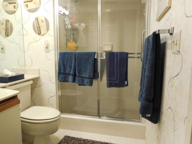 5785 Fairway Park #104 004