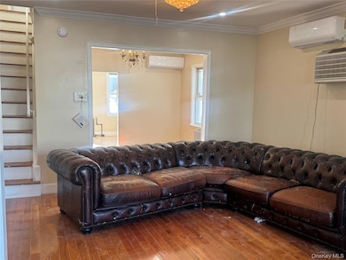 90-14 Silver Rd unit 1+2, Jamaica, NY 11417 - photo 3