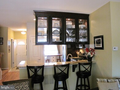 7195 Fairfield Ct, Alexandria, VA 22306 - photo 4