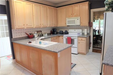 Nice open Kitchen