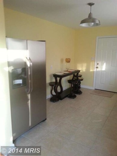 621 Hedgeleaf Ave, Capitol Heights, MD 20743 - photo 7