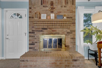 5808 Waterford Ct, North Richland Hills, TX 76180 - photo 5