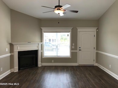 2304 Sweet Bay Dr unit B, Greenville, NC 27834 - photo 2