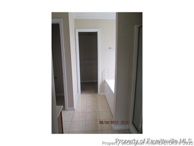 1504 Timberrock Ct, Fayetteville, NC 28306 - photo 5