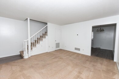 327 Richlands Ave unit 2, Jacksonville, NC 28540 - photo 5