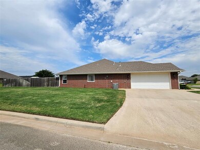 1801 Caribou Cir, Altus, OK 73521 - photo 5